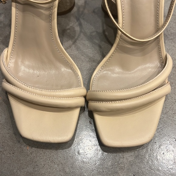 Sam Edelman Kia Square Toe Strappy Heels Cream Size 8.5 - Picture 4 of 6